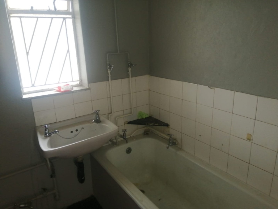 To Let 1 Bedroom Property for Rent in Bloemfontein Free State